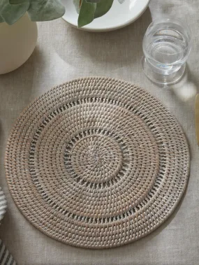 Set of 4 Detailed White Rattan Placemats